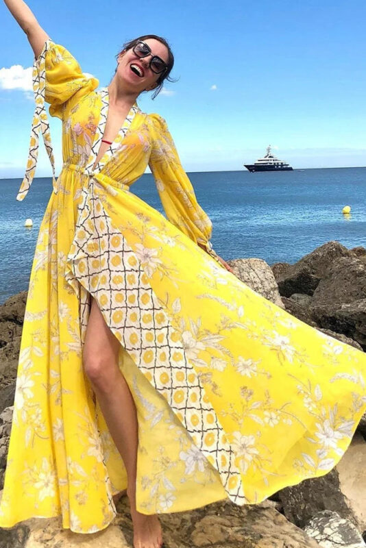 Cache maillot femme Été jaune soleil vêtement de plage léger et confortable