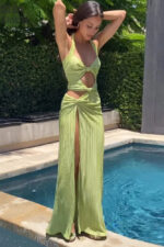 Robe d'été légère et décontractée parfaite pour les événements ensoleillés et les journées piscine-00