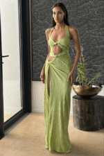 Robe d'été légère et décontractée parfaite pour les événements ensoleillés et les journées piscine