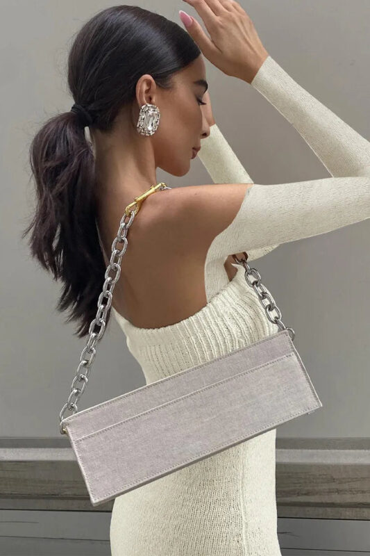 Robe longue bohème en macramé blanc idéal pour l'été et les festivals-0